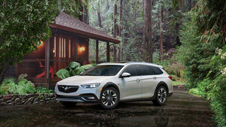 Holy Crap, The 2017 Buick Regal Is Actually A Hatchback And A Wagon<em></em>